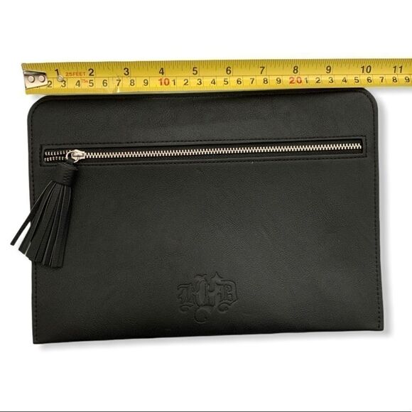 NWOT Kat Von D Vegan Leather Clutch - Picture 8 of 9